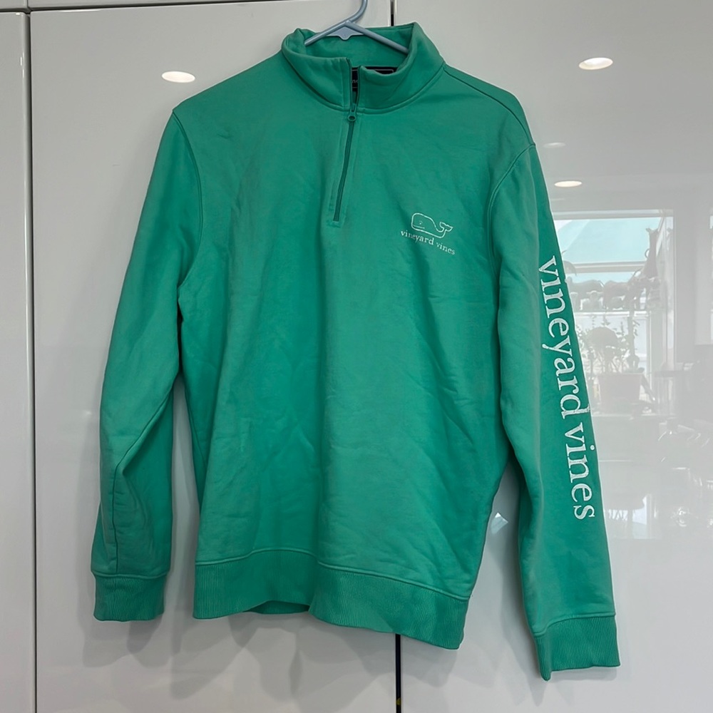 Gently used Vineyard vine fleece sheep shirt